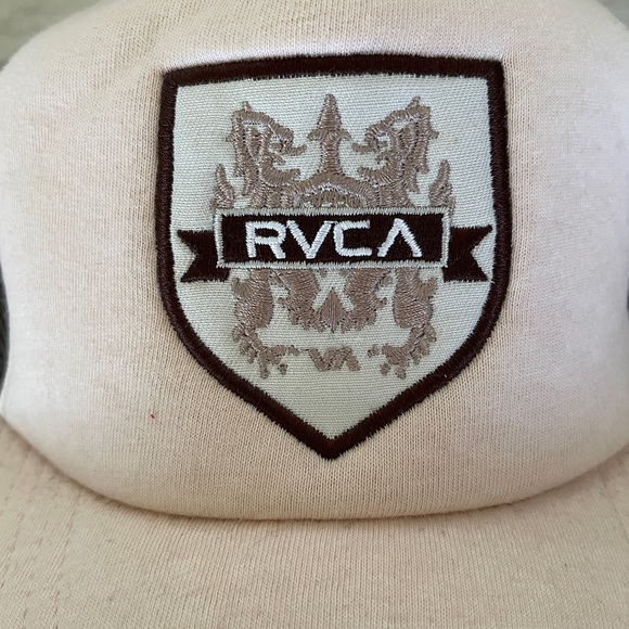 RVCA trucker hat - Picture 3 of 3